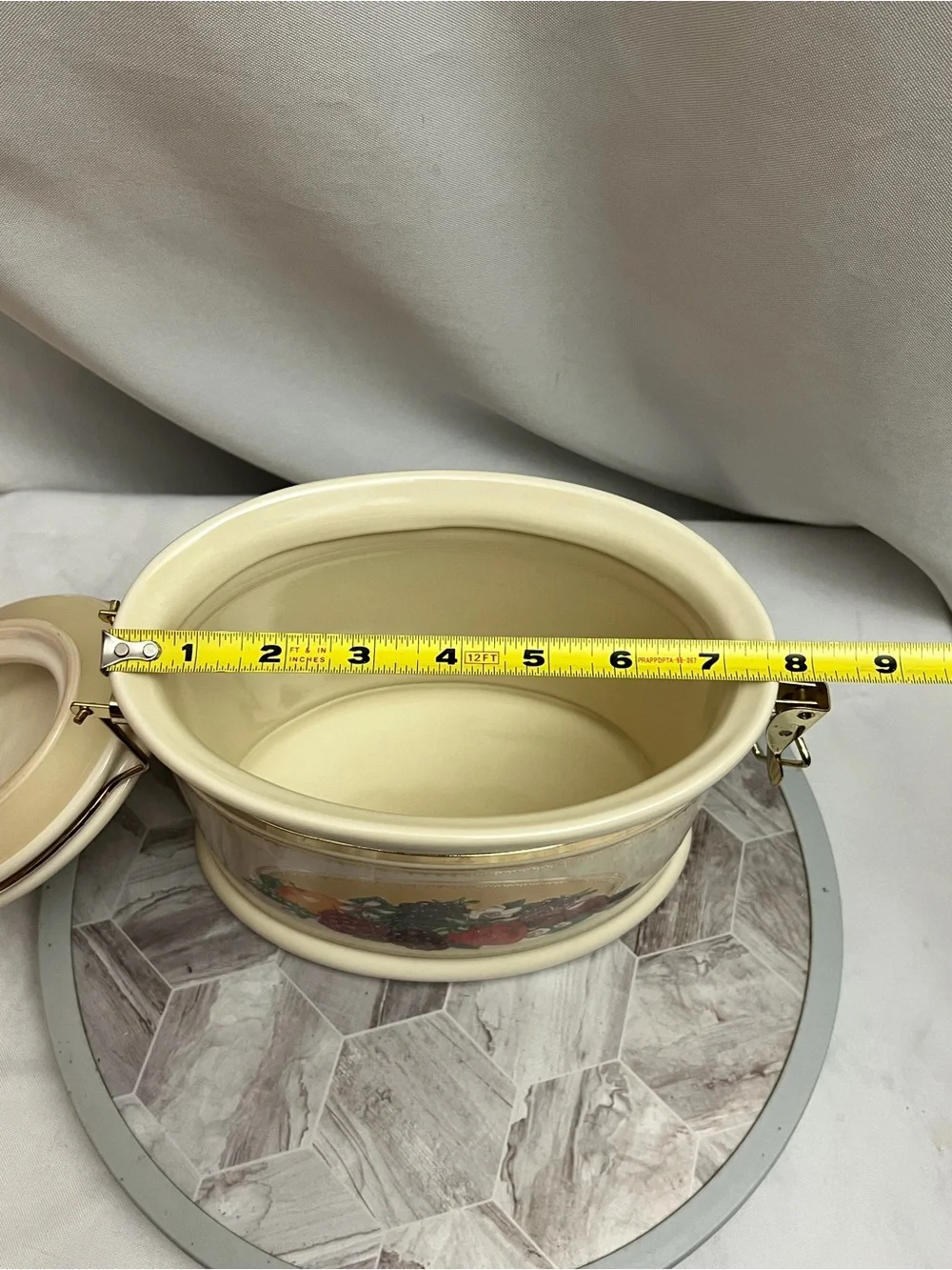 Knott’s Berry Farm Ceramic Canister Fruit Clamp Lid Kitchen Storage Jar